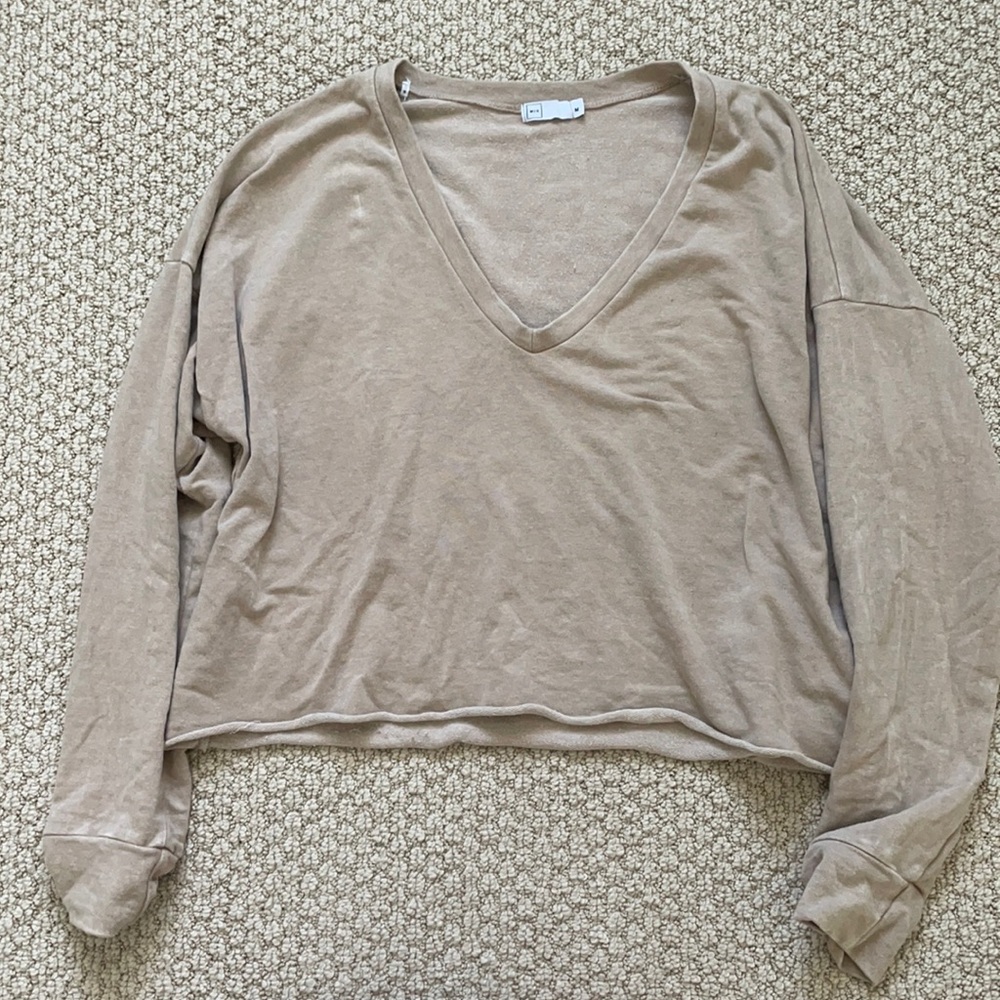 Michelle by Comune Tan V-neck Long sleeve Sz M